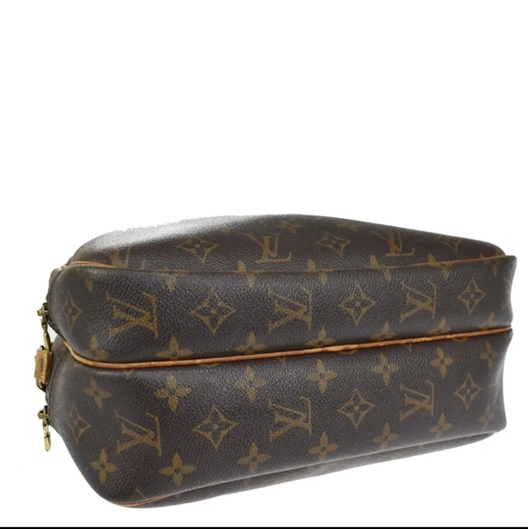 LOUIS VUITTON Reporter PM Crossbody Shoulder Bag Monogram Leather - Picture 6 of 16